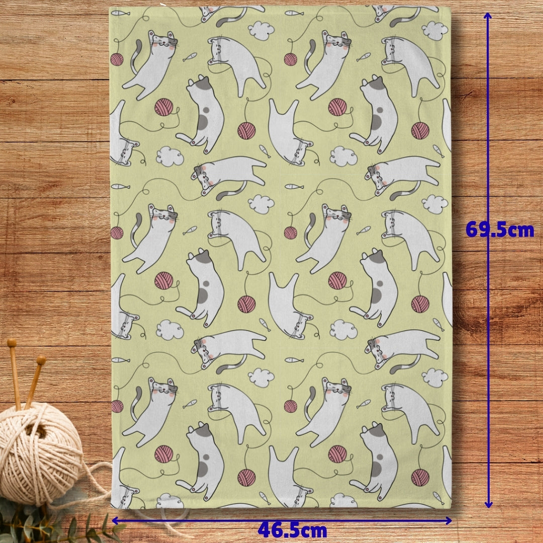 Chilled Cat Kitchen Towel
