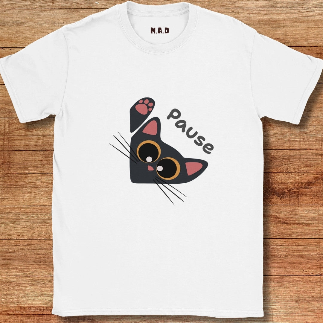 Cat Pause T-shirt